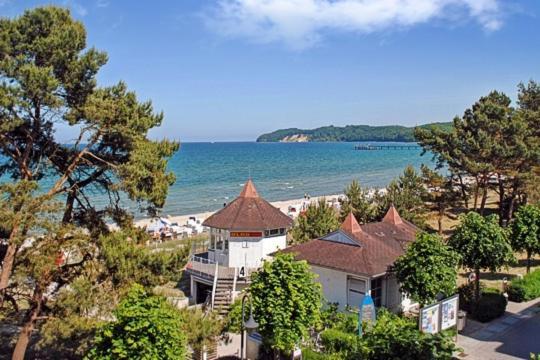 Strandvilla Aegir Mit Ostseeblick Binz Ngoại thất bức ảnh