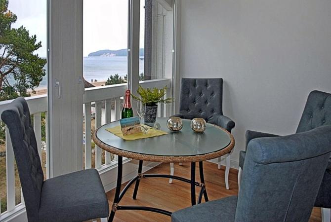 Strandvilla Aegir Mit Ostseeblick Binz Ngoại thất bức ảnh